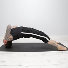 Aleksei online yoga instructor